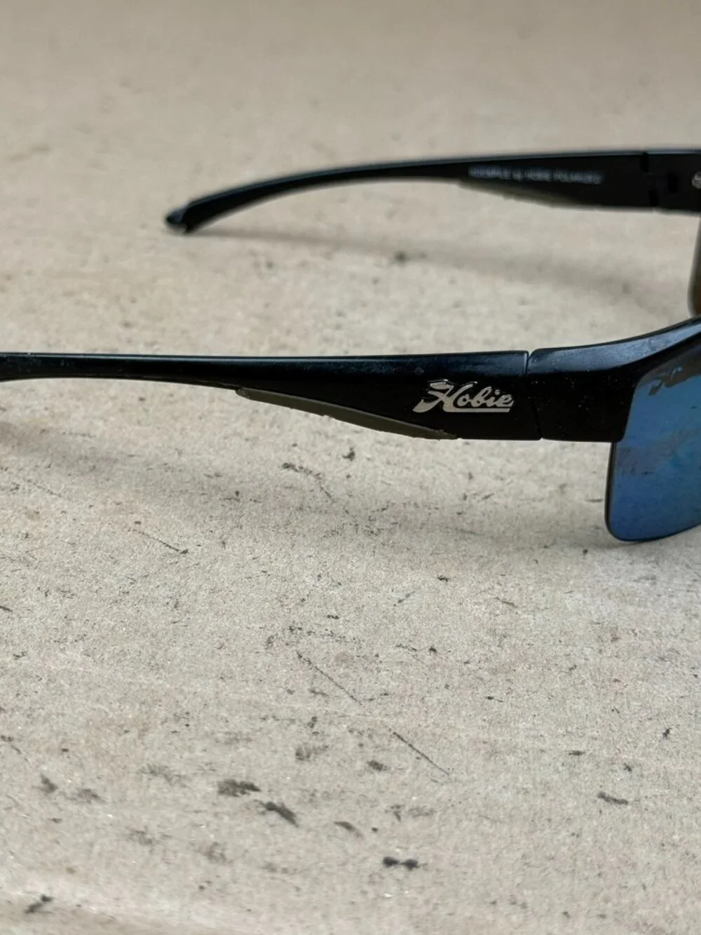 Men Hobie Rockpile Polarized Sunglasses Black Mirror Wrap Frame damage scratches
